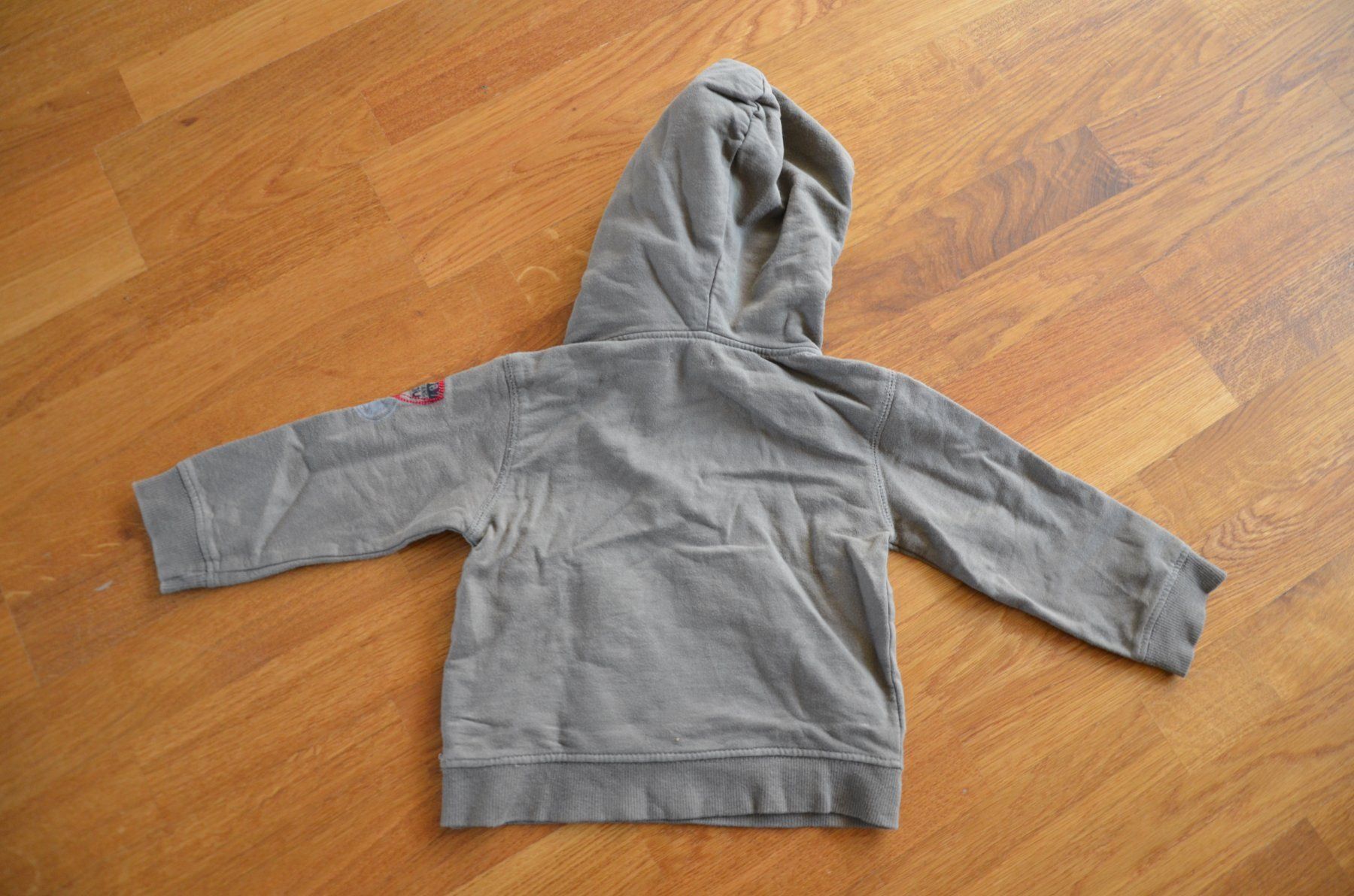 Pullover & Sweatshirts: Hoodie Kapuzenpulli Gr 74/80 Waldtiere – Gebraucht aus Marthalen von Mama-Arnold 2
