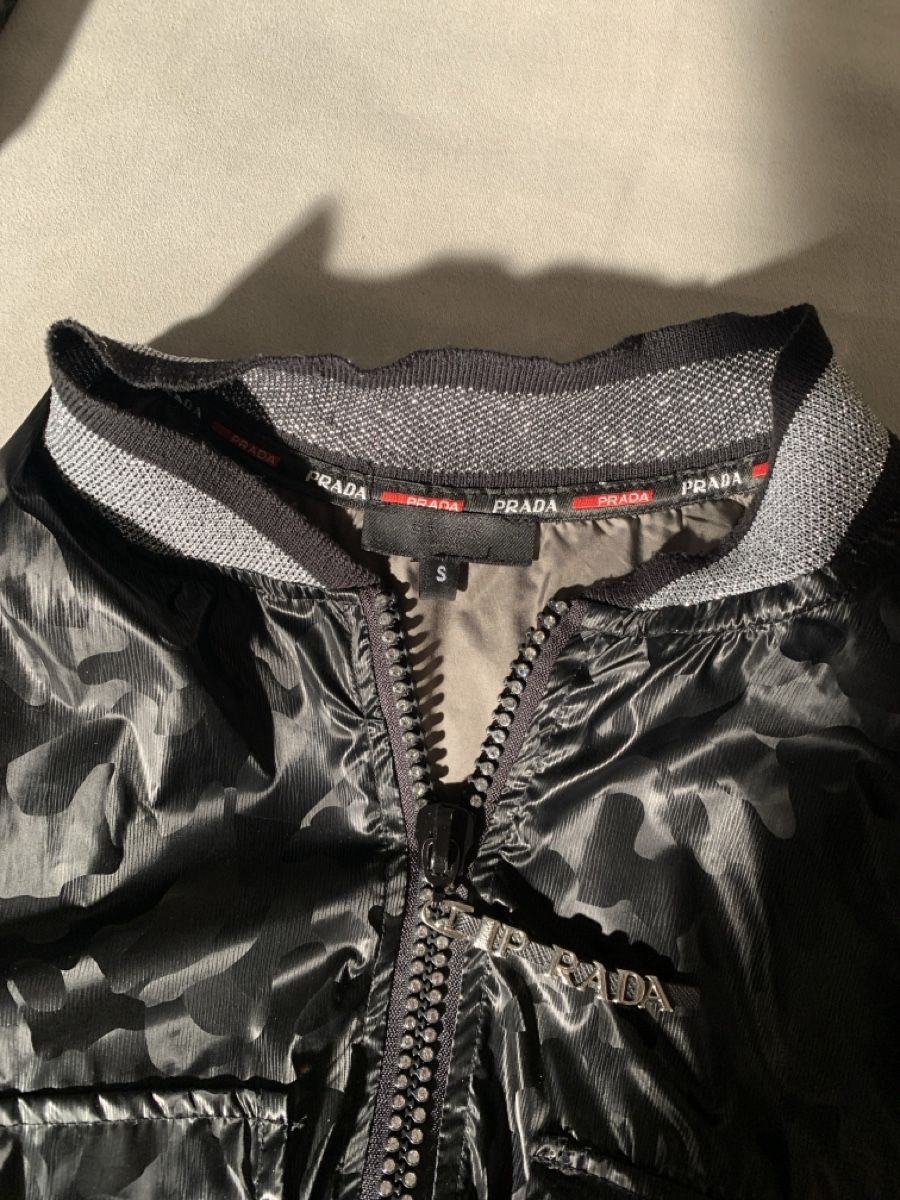 Prada Giacche: PRADA  Jacke – Usato da Bergdietikon venduto da zor_856j 9