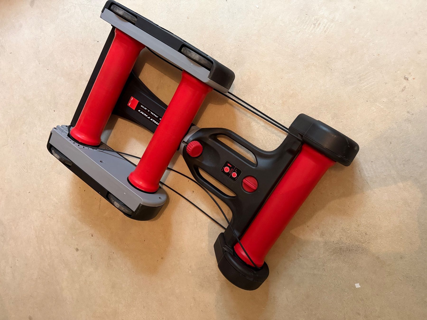 Hometrainer: Elite Quick Motion Floating Roller mit Widerstandsstufen – Gebraucht aus Merishausen von Nickbm12 5