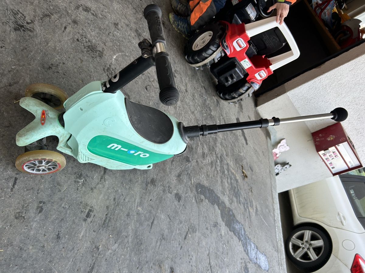 Micro Kickboard: Micro Scooter mini2go Deluxe – Usato da Illighausen venduto da Schneckli01 1