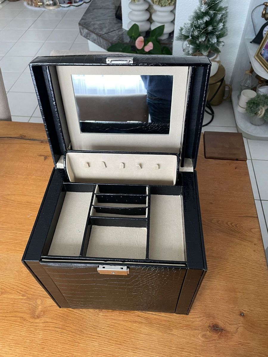 Reisekoffer: Schmuckbox – Gebraucht aus Orpund von Tmiso 2