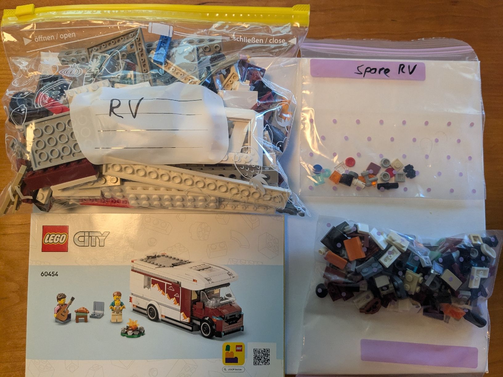 Lego Baukästen: Lego Campervan 60454 gebraucht – Gebraucht aus Zürich von SE.D 2
