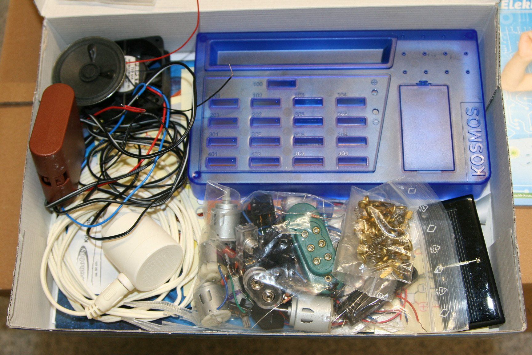 Kit bricolage: Sammelsurium-Kiste "Elektro" Basteln für Kinder – Usato da Büren an der Aare venduto da Sabinem71 2