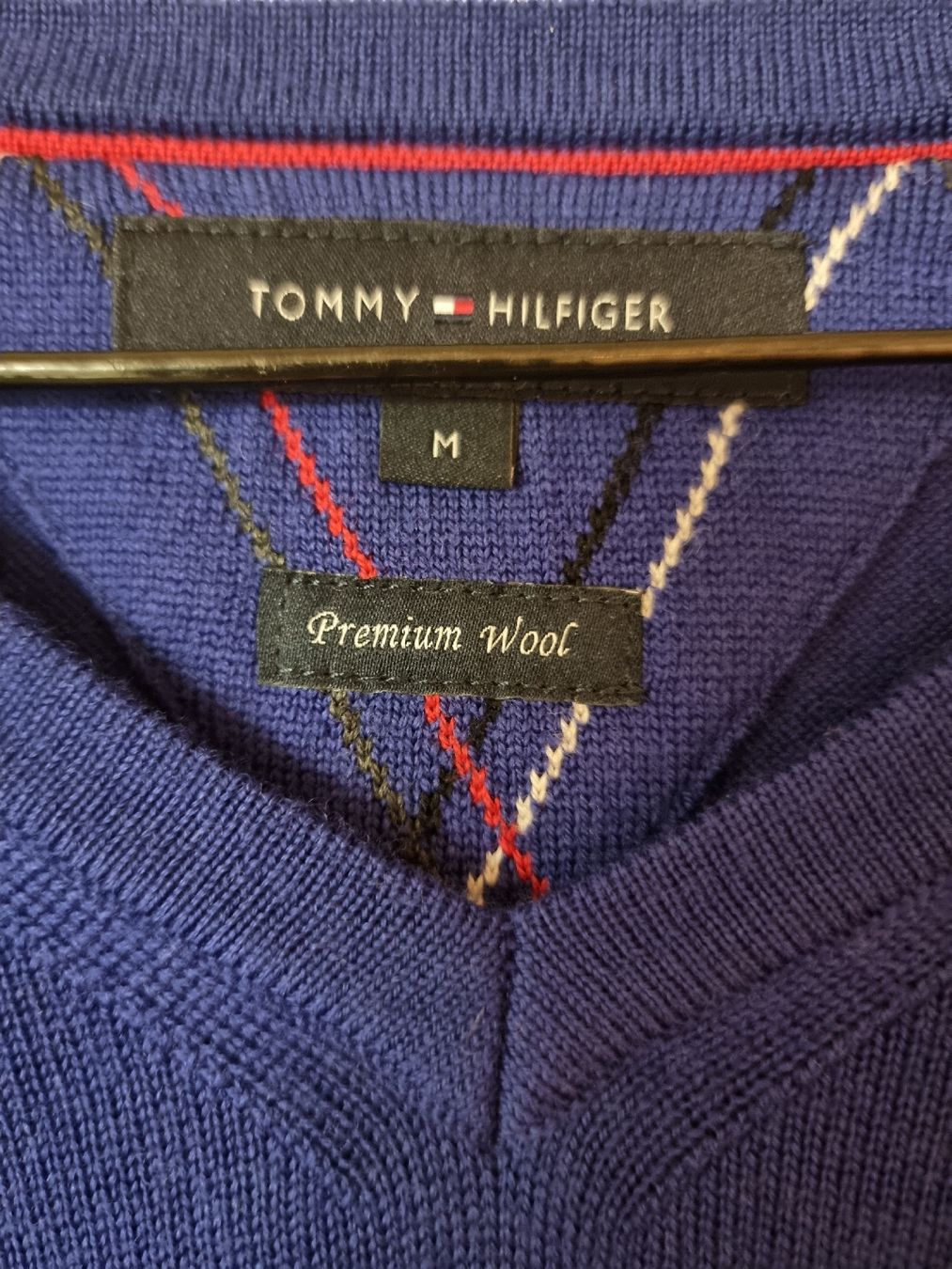 Tommy Hilfiger Maglioni & Felpe: Tommy Hilfiger Pullover, Herren, Gr. M – Usato da Zürich venduto da cweber 1