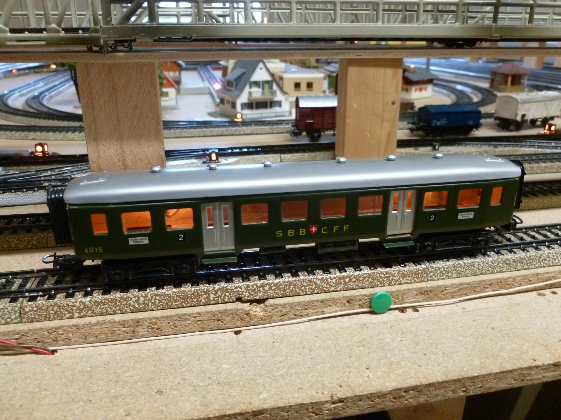 Märklin Modelleisenbahnen: Gotthardzug beleuchtet, 5 teilig – Gebraucht aus Oberbipp von Vifu 6