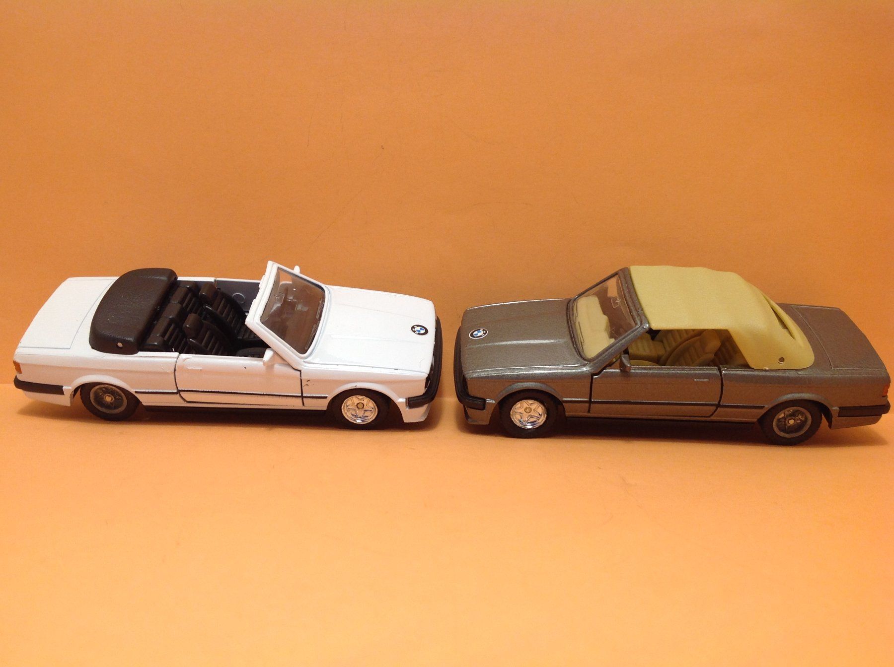 BMW Modellini d'auto: 2 BMW 325i Cabriolet , Modellautos – Usato da Seuzach venduto da Jage 5