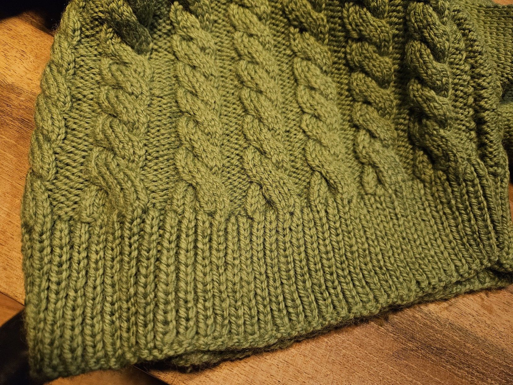 Maglioni & Felpe: Handgestrickter Wollpullover, ca. Gr. 140, grün – Usato da Spiez venduto da ann_y7bb 3