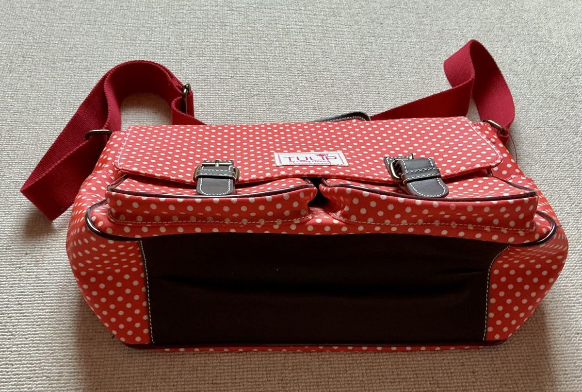 Altro in  Abbigliamento & Accessori: Schultertasche von Tulip – Usato da Büsserach venduto da Rosalie.1 5