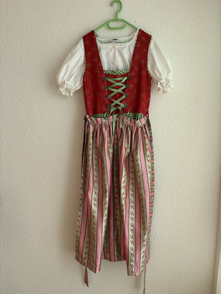 Kostüme: Dirndl Isar Trachten – Gebraucht aus Baden von ann_7jjw