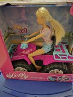 Poupée Lolly sur Quad rose - Aventure d'été garantie!