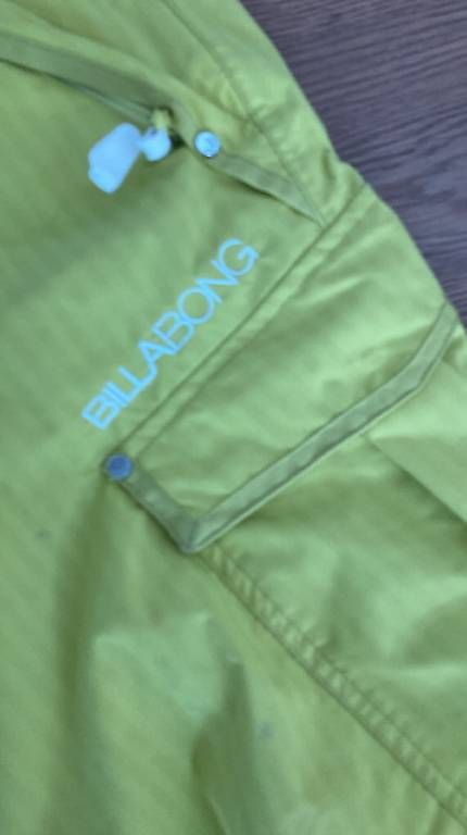 Pantaloni: Skihose Billabong – Usato da Savognin venduto da IsabelF03 1