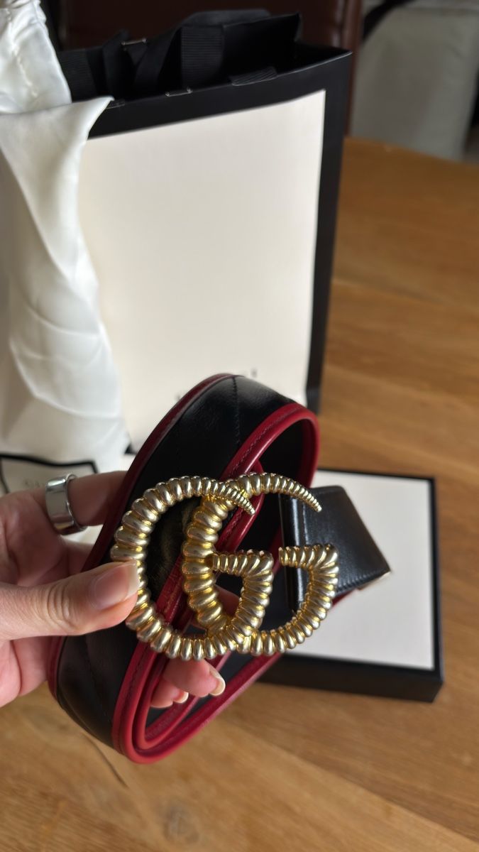 Gucci Cinture: Gucci Torchon GG Marmont Gürtel 75 – Usato da Ramsen venduto da Myclothesforu 1