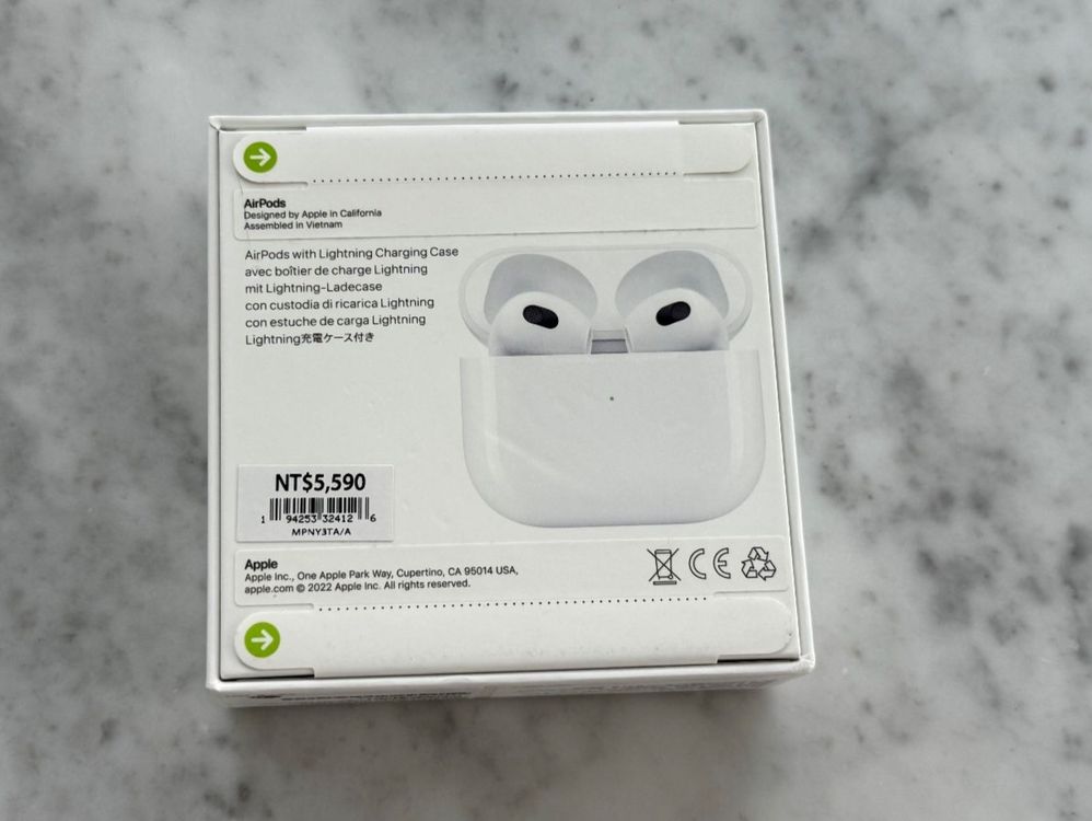 Apple AirPods (3. Gen) neu und ungeöffnet 2