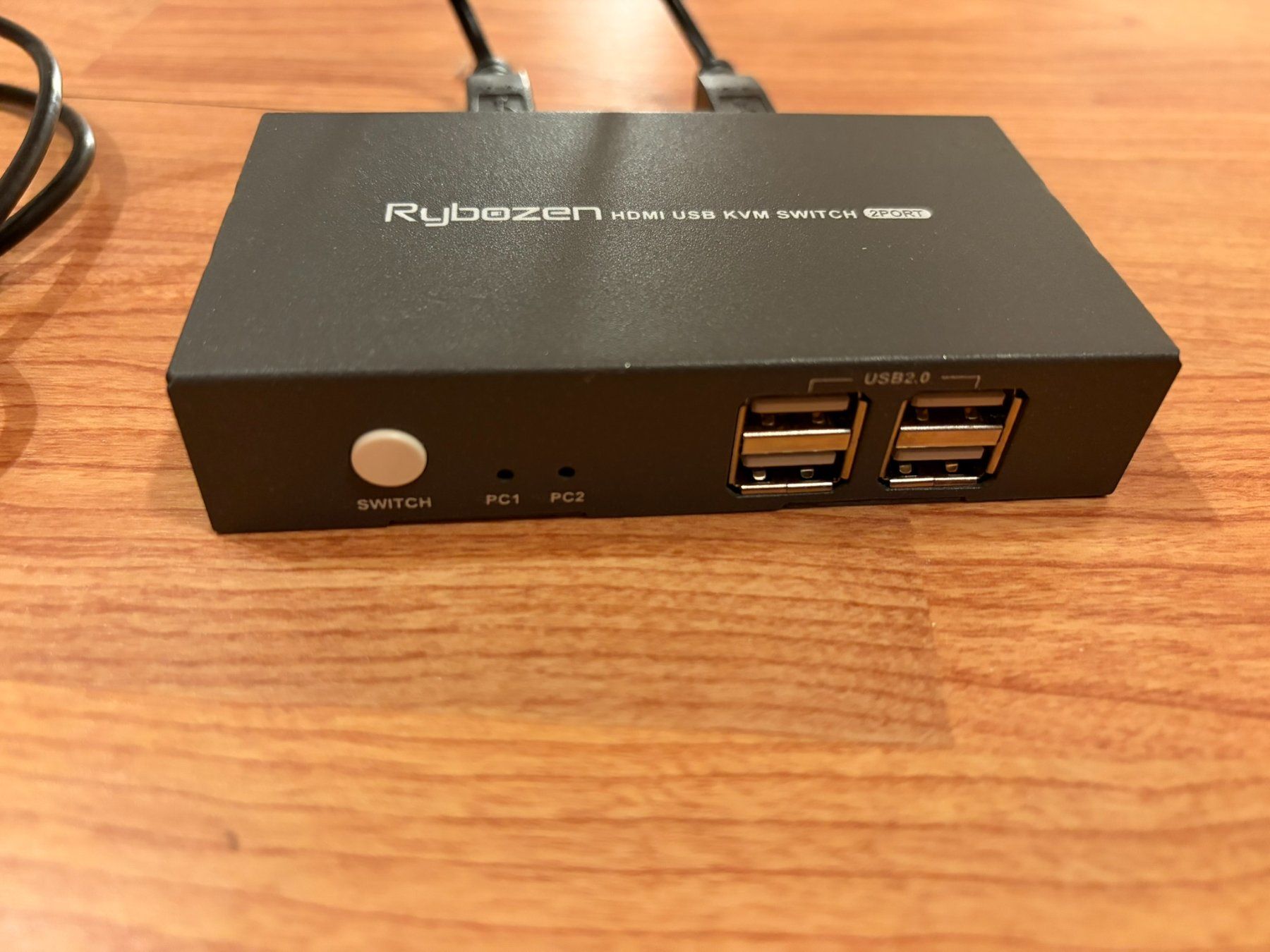 Hub & Switch: Switch KVM Rybozen HDMI 2 ports – Usato da Choëx venduto da Xims