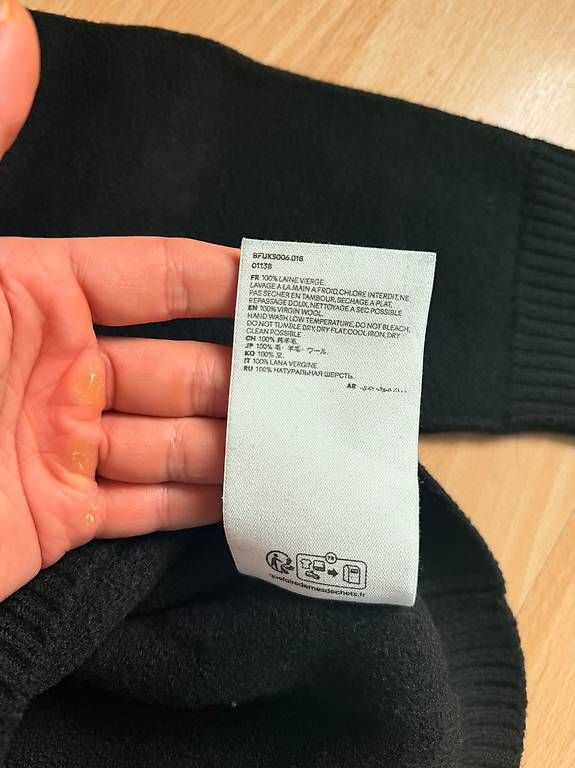 Pullover & Sweatshirts: Ami Paris Pullover  Schwarz, Grösse L – Gebraucht aus Aarau von naw_6zvr 3