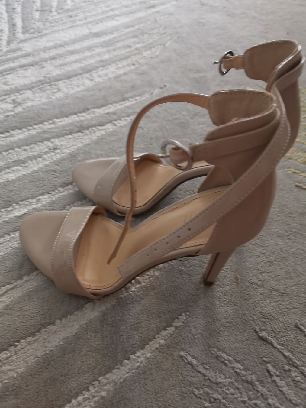 Scarpe da donna: Sandales numéro 38 – Nuovo (secondo la descrizione) da Biel/Bienne venduto da Edi5Roli3 4