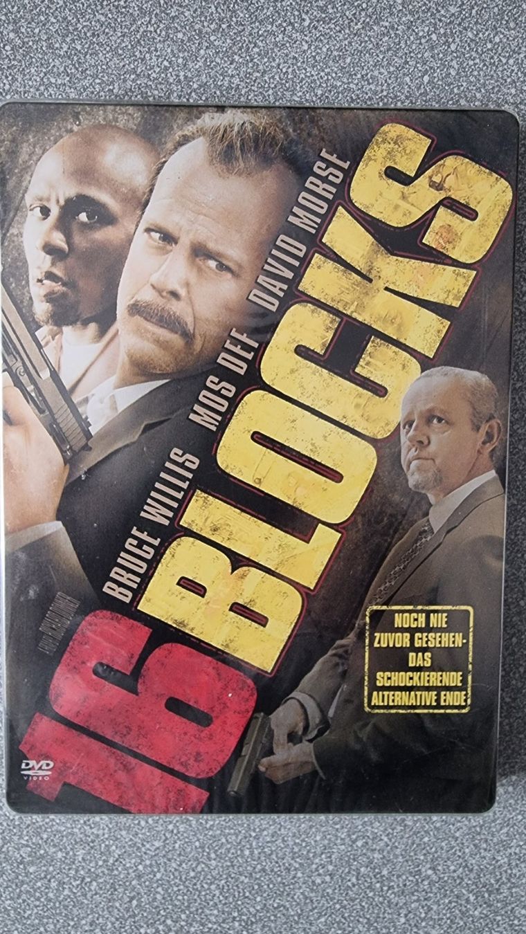 Tutti i DVDs: DVD 16 Blocks / Steelbook Bruce Willis – Usato da Oetwil am See venduto da fineli2