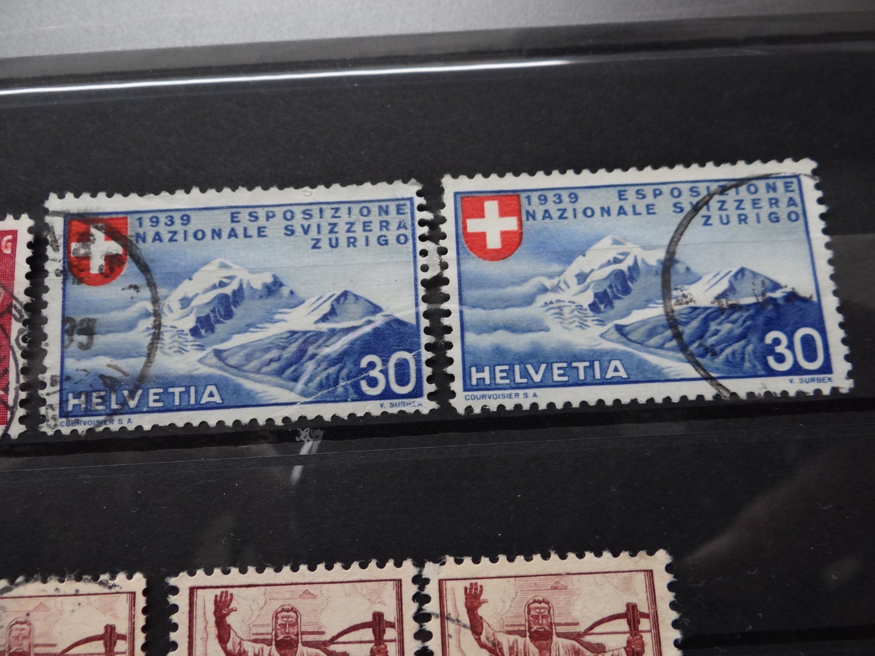 Tutti i francobolli: Kleines Lot Abarten ab CHF 1.-- – Usato da Kriens venduto da Na4 2