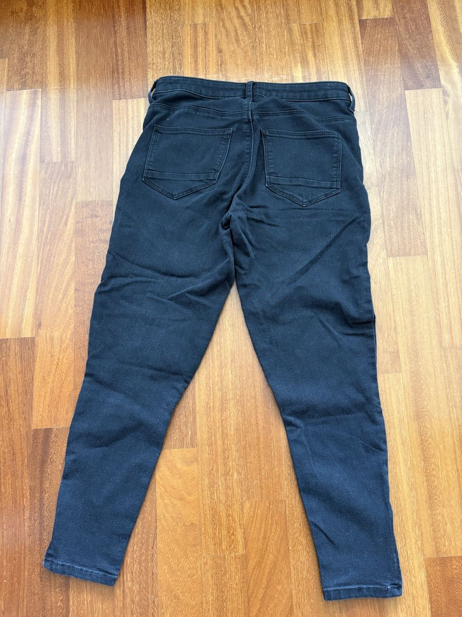 Only Jeans: ONLY Jeans, schwarz – D'occasion à Embrach par ale_v5qn 1