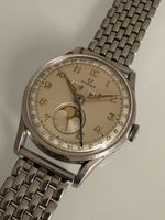 OMEGA COSMIC Ref. 2471-2 – Triple Calendar Moonphase – 1940e