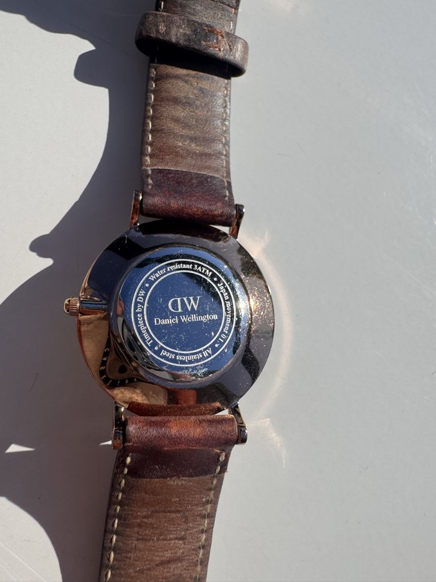 Daniel Wellington Uhren: Daniel Wellington Uhr rosé – Gebraucht aus Benglen von Maune 1