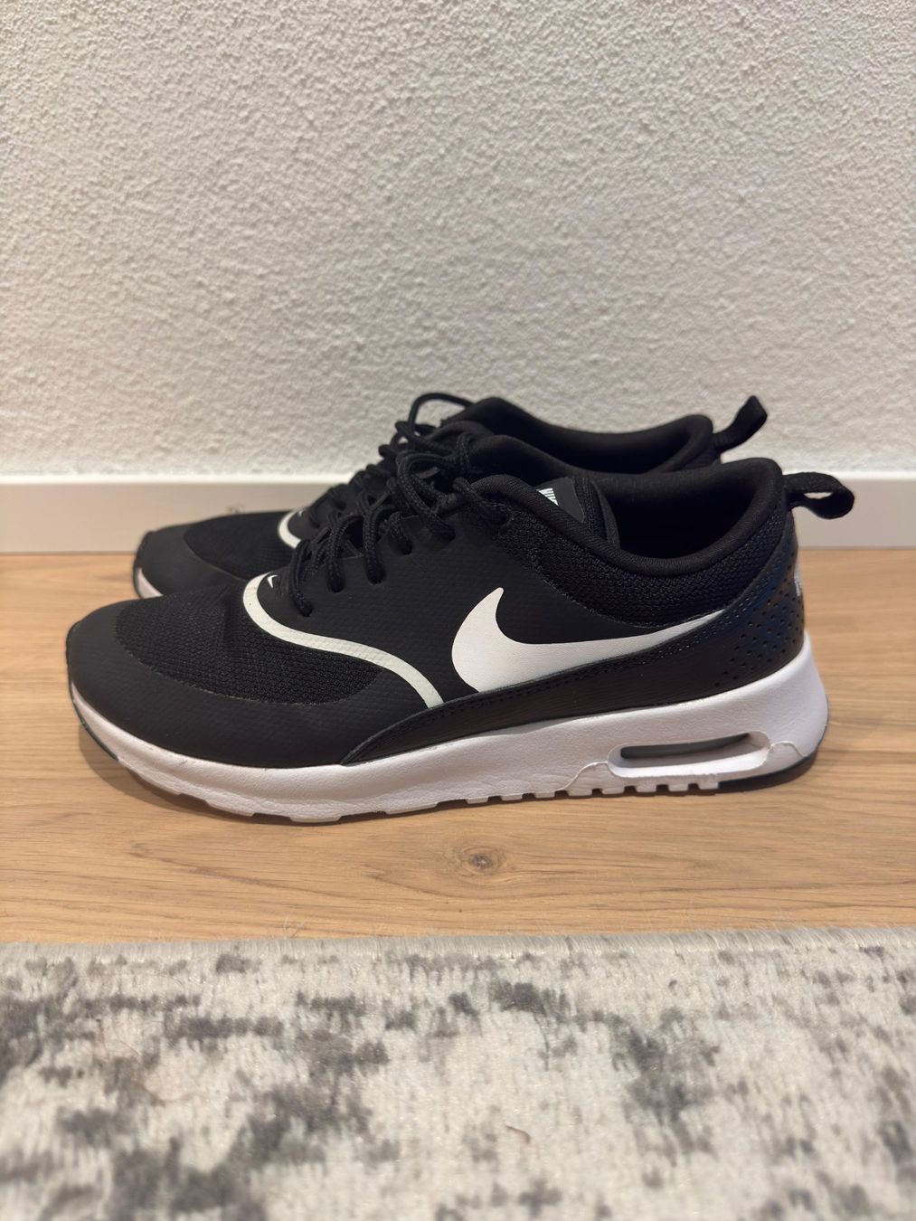 Nike Damenschuhe: Nike Schuhe – Neu (gemäss Beschreibung) aus Vaduz von Christina_97