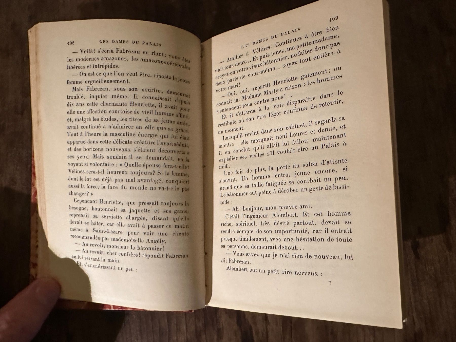 Bücher: Colette Yver: Les Dames du Palais – Gebraucht aus Zürich von allp 5