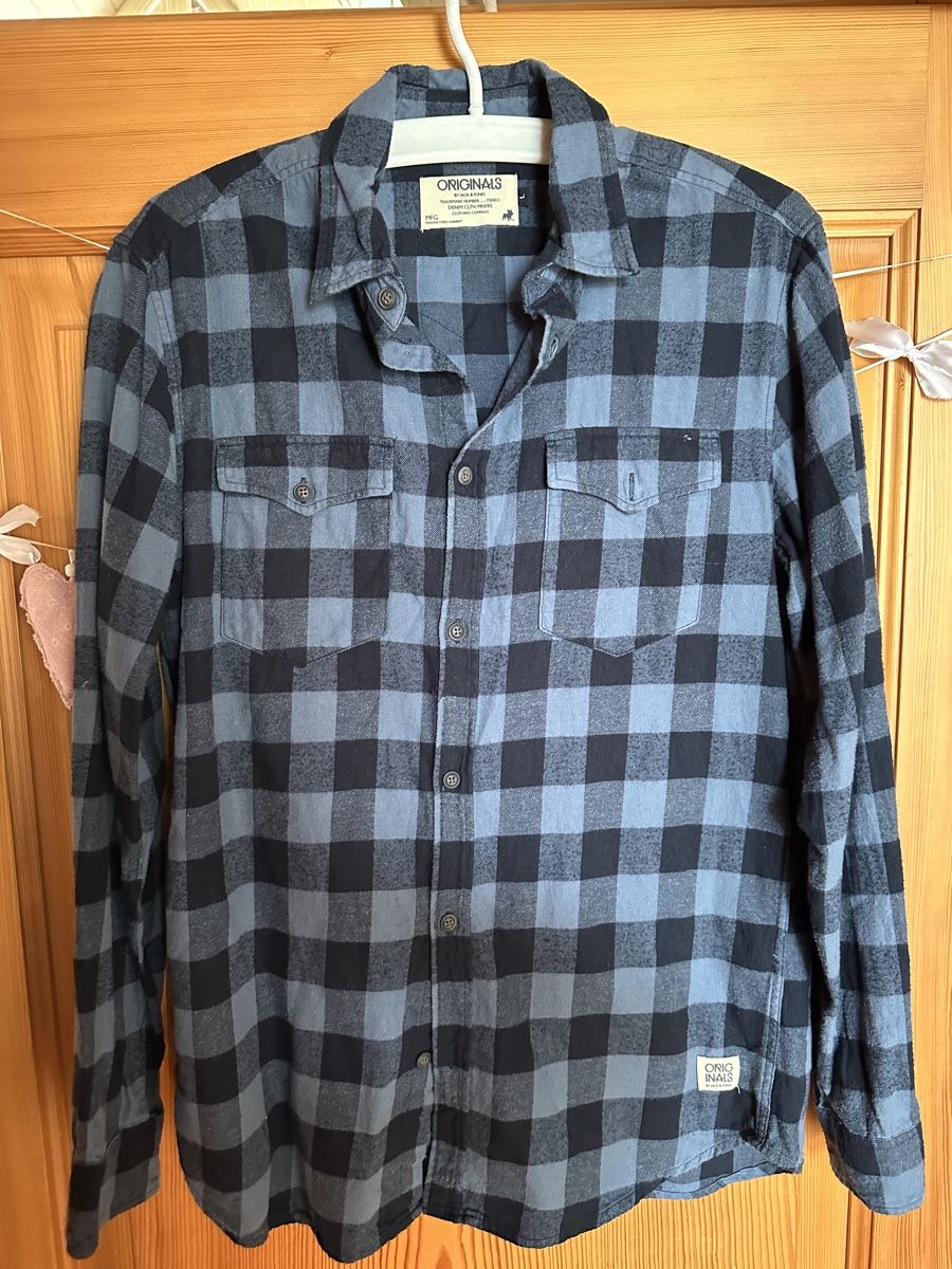 Hemden: Stylisches Herren Hemd von Jack&Jones – Gebraucht aus Zollikofen von Taximan89