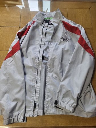 Super Bowl XLVI Jacke von Reebok, Grösse L, Top Zustand!