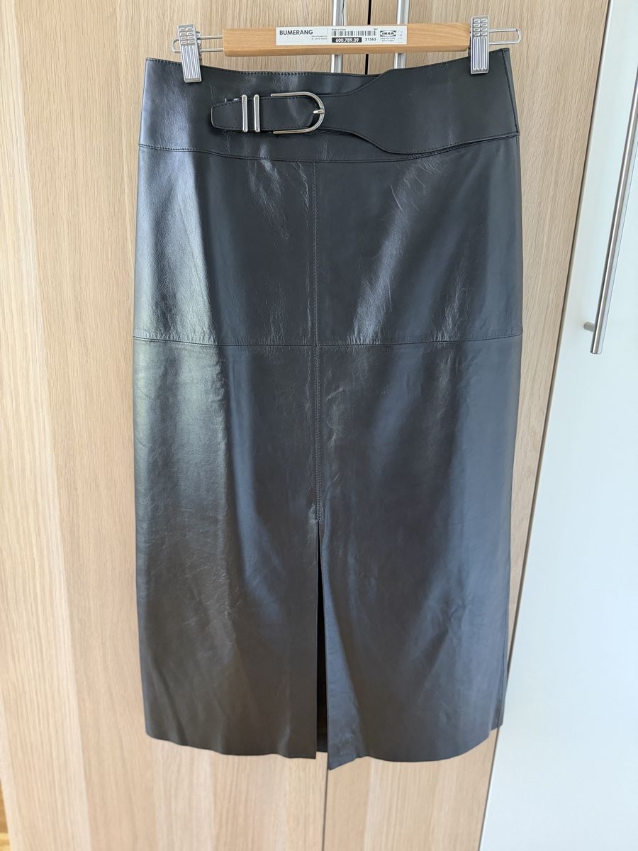 Massimo Dutti Jupes: Massimo Dutti leather skirt M – D'occasion à Nyon par dasha107