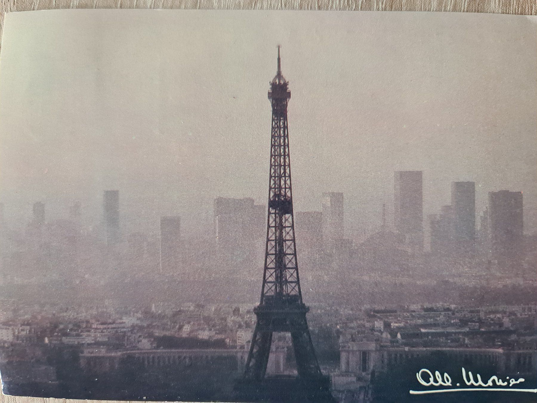 Cartoline postali: Ansichtskarte Paris 1982 – Usato da Dintikon venduto da Vexi