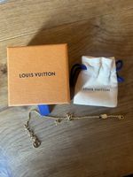 Louis Vuitton Armband Gold LV Anhänger