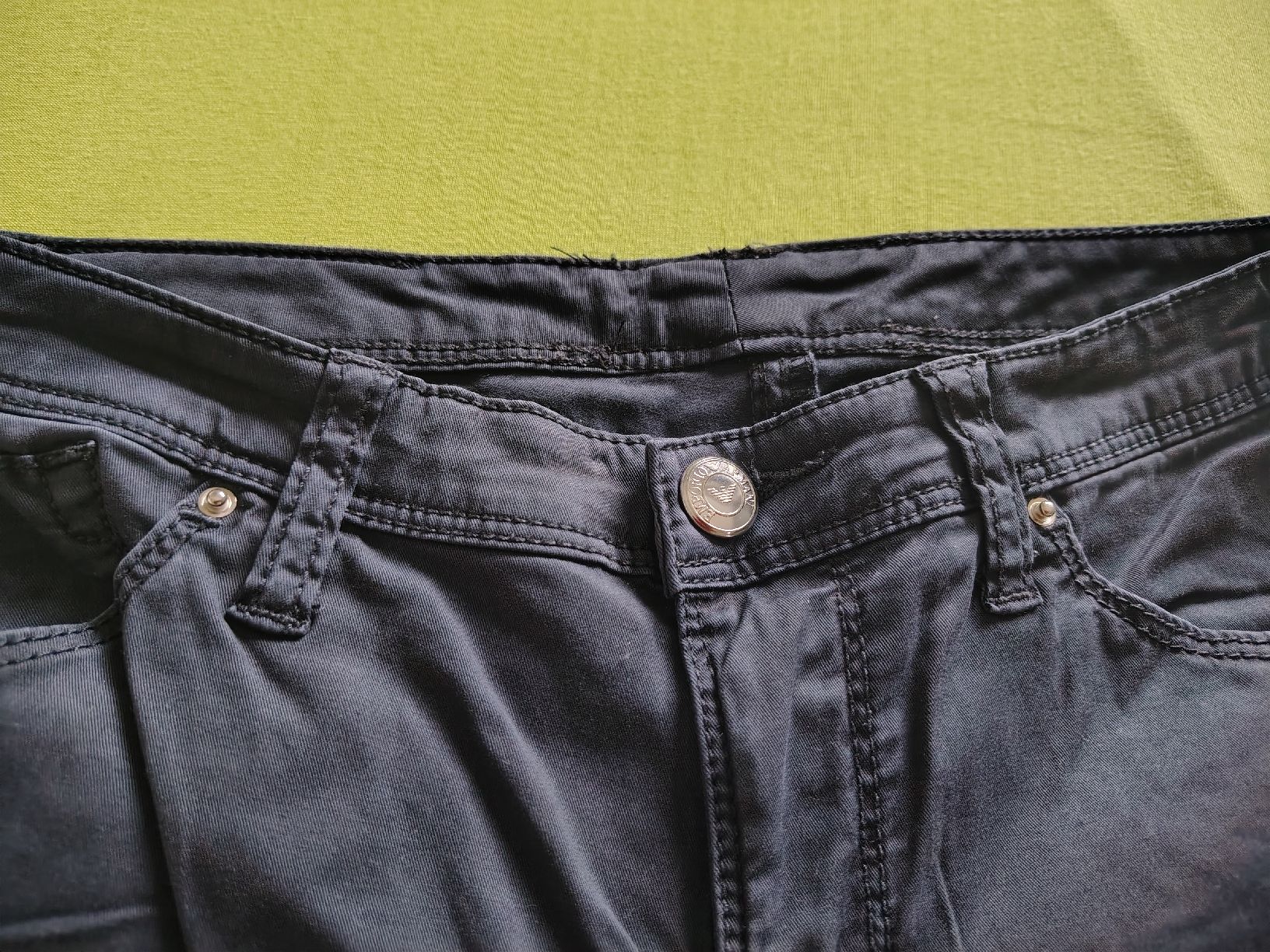 Armani Pantaloni: Pantaloni Armani 26 – Usato da tenero venduto da Mam74 1