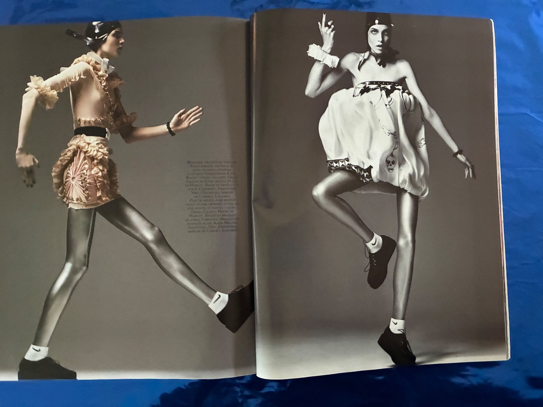 Riviste & Magazine: Vogue Paris 2007 Mode Design Style – Usato da Aarwangen venduto da nemkin61 3