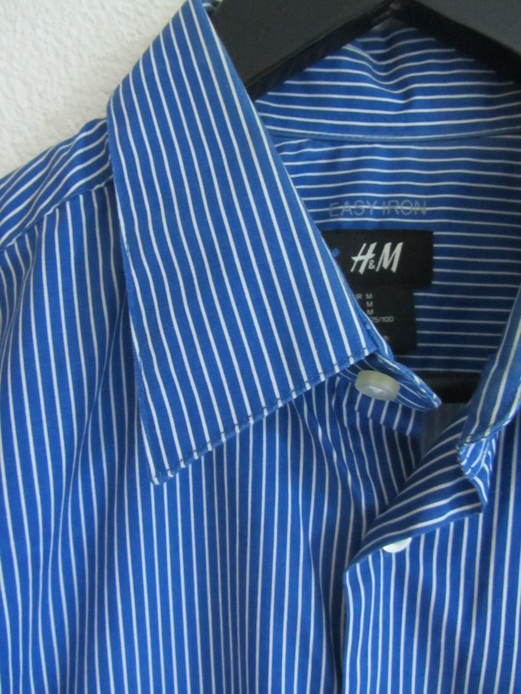 H&M Chemises: Langarm Hemd blau-weiss gestreift - M – D'occasion à Zürich par Diazaio 2
