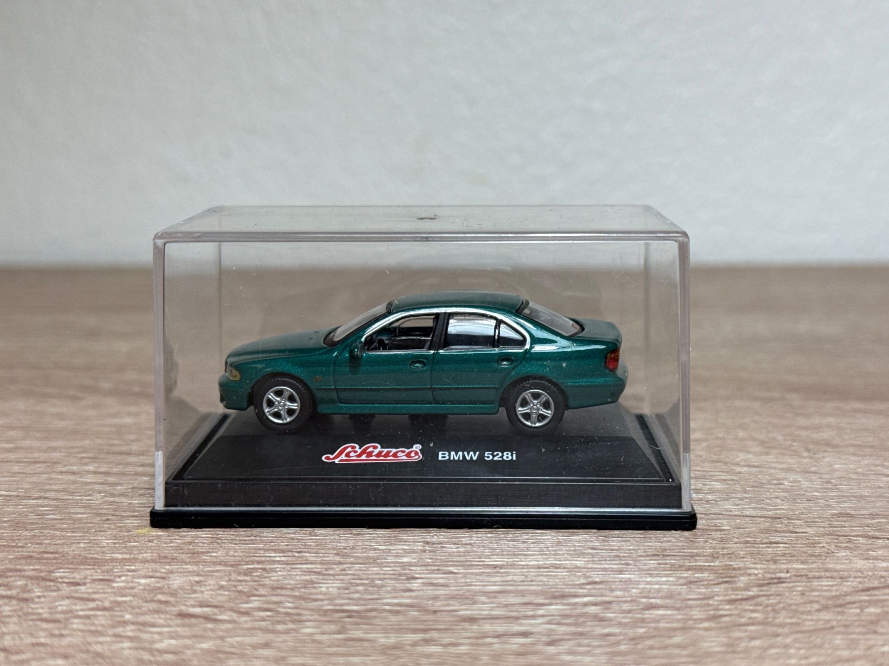 Schuco Modellautos: Schuco BMW 528i H0 OVP NEU – Neu und originalverpackt aus St-Aubin-Sauges von tantome