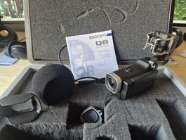 ZOOM Q8 Handy Video Recorder
