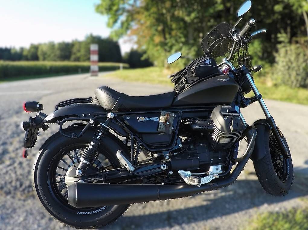 Moto Guzzi Altro: Moto Guzzi bobber V9 avec accessoires! – Usato da Matran venduto da bellzag 4