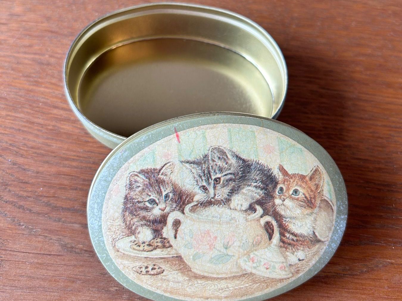 Behälter & Ähnliches: Katzen-Metalldose – Gebraucht aus Hirzel von ange4586