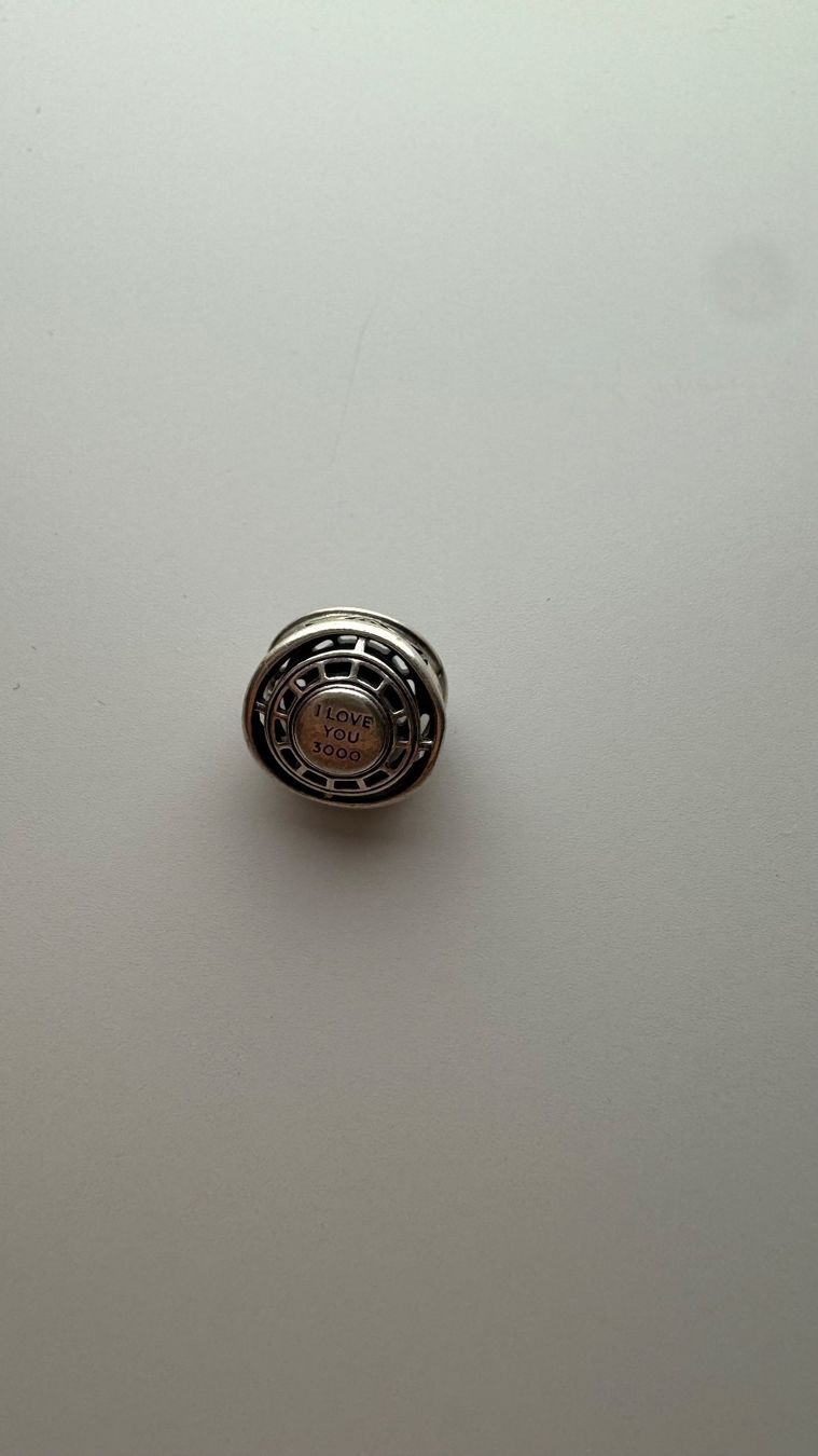 Pandora Ciondoli: Pandora Marvel Charm Iron Man Arc Reactor – Usato da Oberengstringen venduto da May_7 3