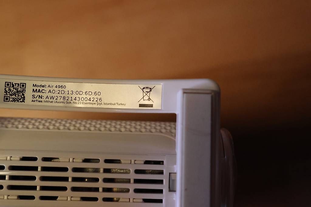 WiFi: 3× Quickline AirTies WLAN Plus Mesh-Adapter – D'occasion à Bannwil par gele22 4