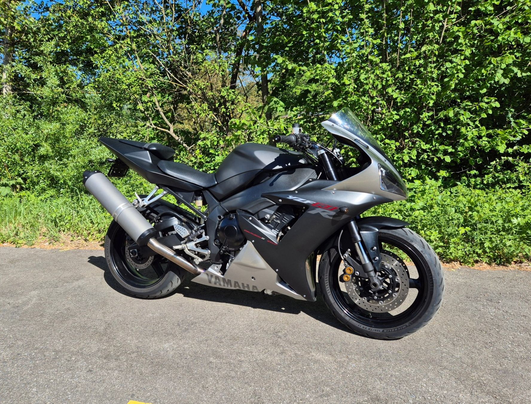Yamaha Strada: Yamaha YZF R1 RN09 – Usato da Rorbas venduto da Cos99