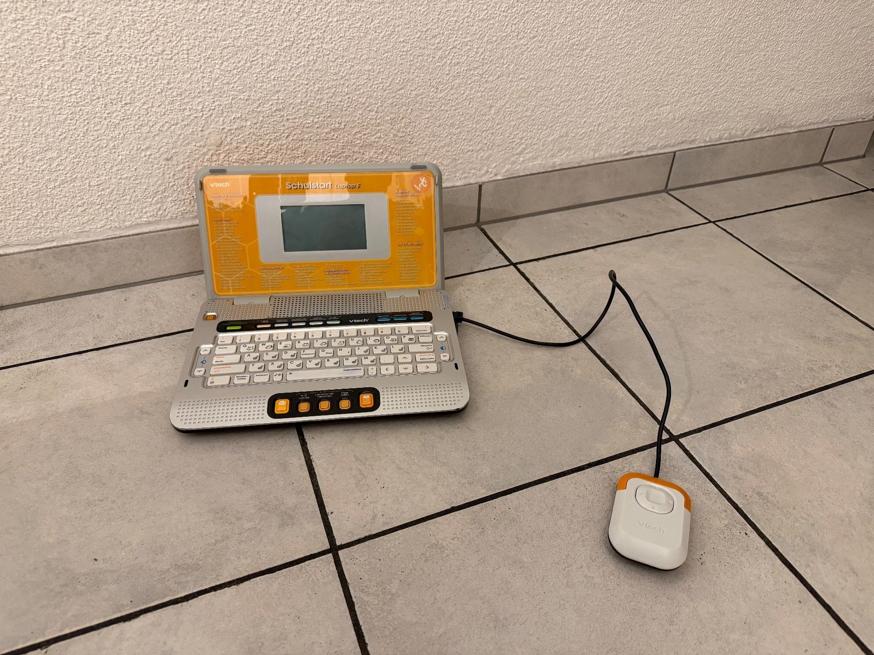 Vtech Giochi: Vtech Schulstart Laptop E - Lerncomputer für Kinder Top! ... – Usato da Rupperswil venduto da bar_fbv9