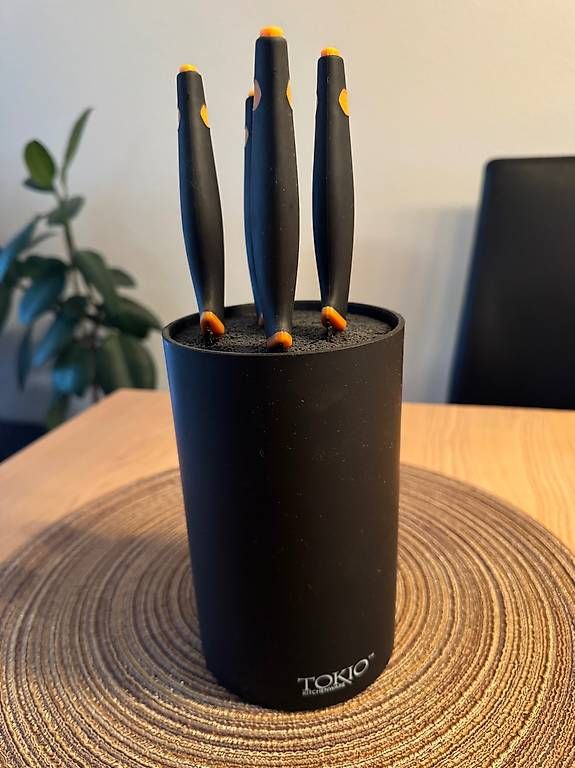 Messer: Messerblock mit 4 Messern – Gebraucht aus Hettlingen von den_99n2 1