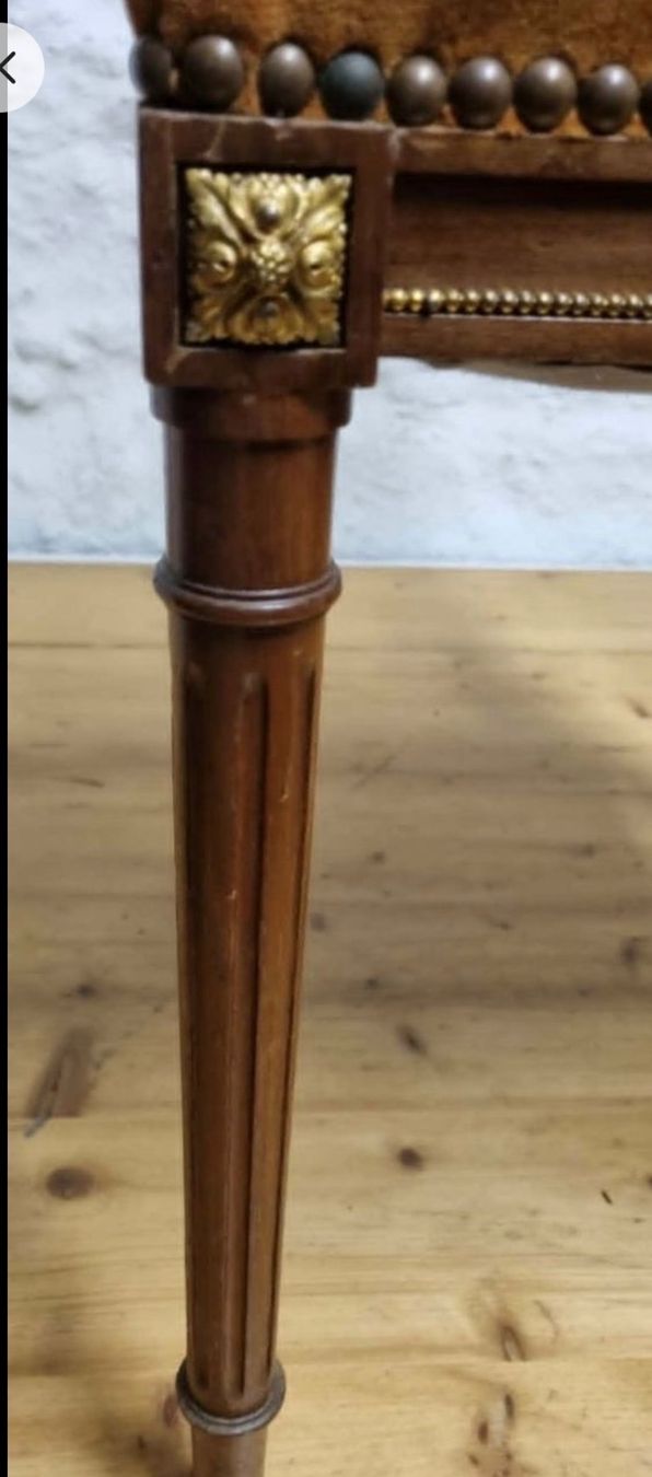 Sedie: Antiker Stuhl Louis XVI Stil – Usato da Solothurn venduto da NUVICO 4