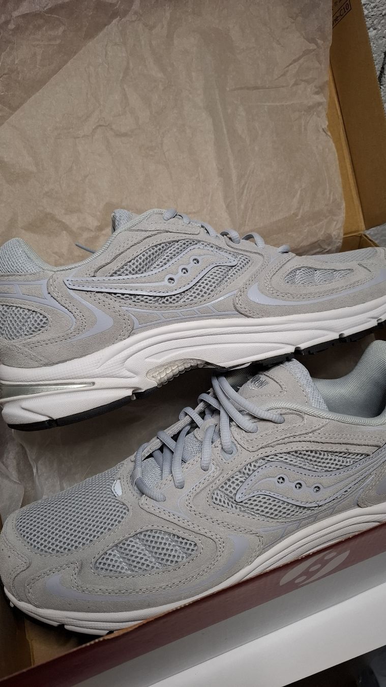 Saucony Scarpe da uomo: Saucony grid jazz 9, neuves! Taille 45 – Nuovo e nell'imballaggio originale da Le Landeron venduto da rue_k9kg 3
