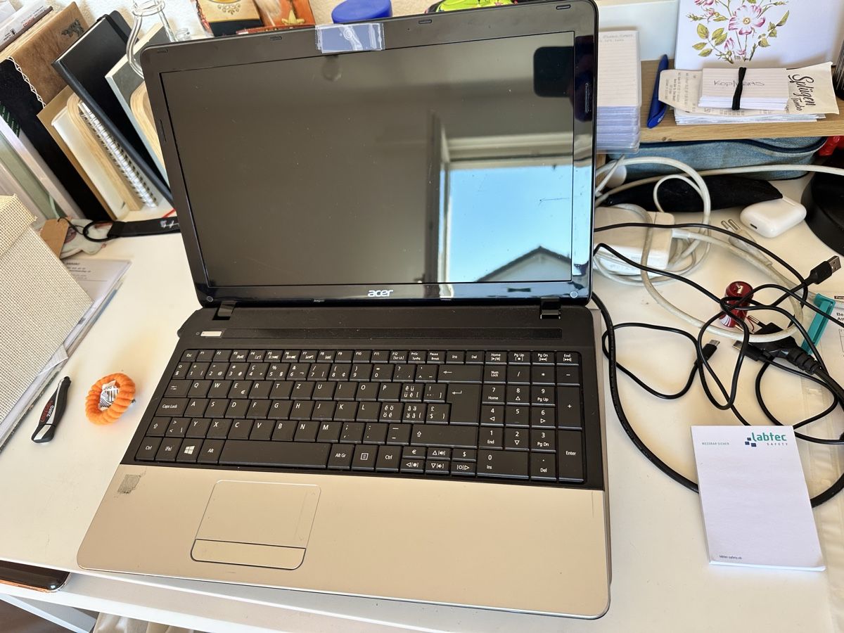 Acer Notebooks: Notebook Acer Aspire E1-531  – Gebraucht aus Sarmenstorf von SamiraB. 1