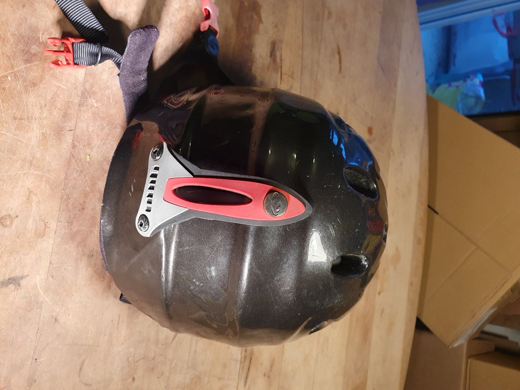 Caschi: Skihelm GIRO 99 – Usato da Zürich venduto da loosebone 1