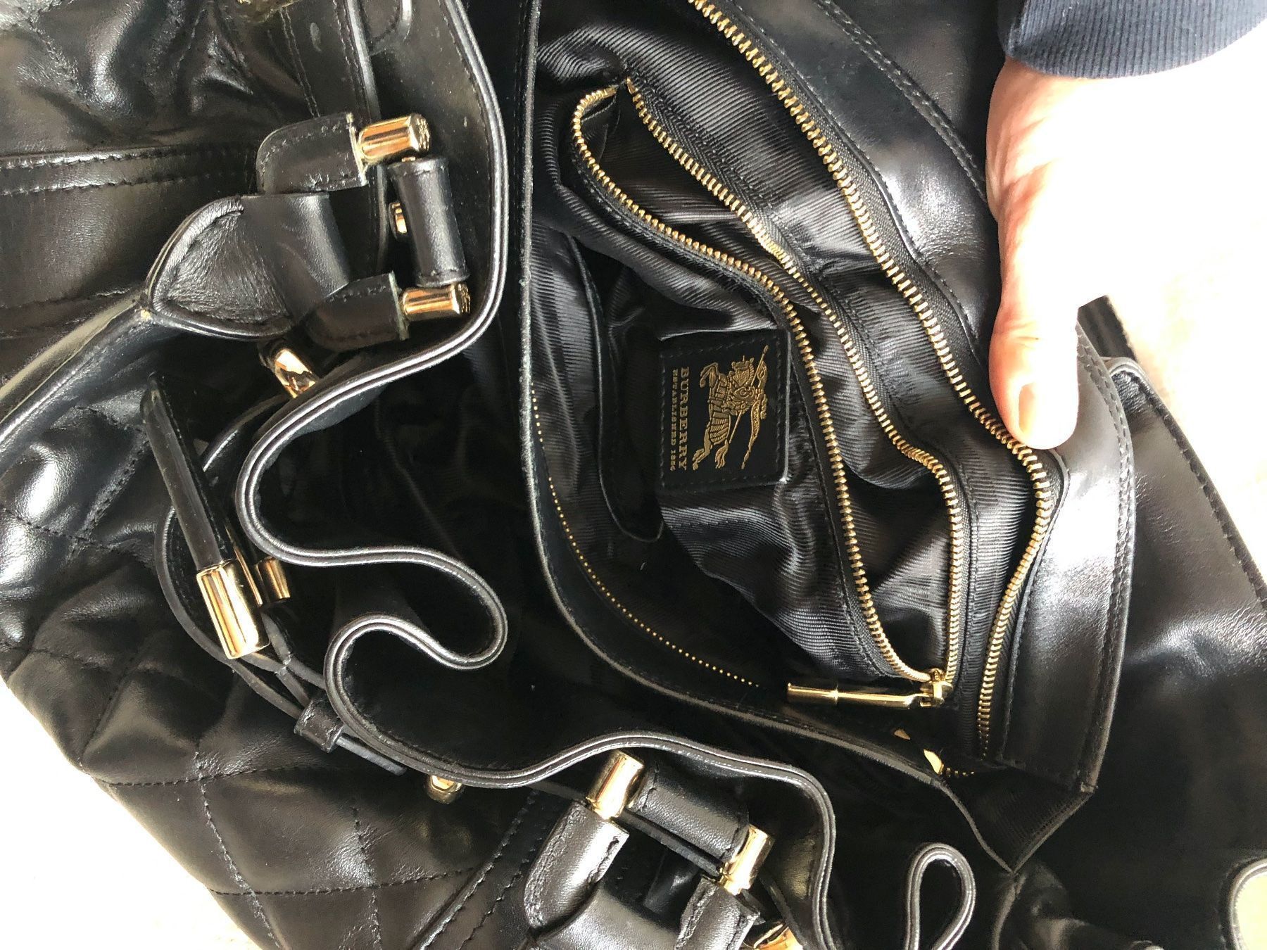 Burberry Borse da donna: Burberry east west shoulder bag – Usato da Lugano venduto da Vintage.Mood 6