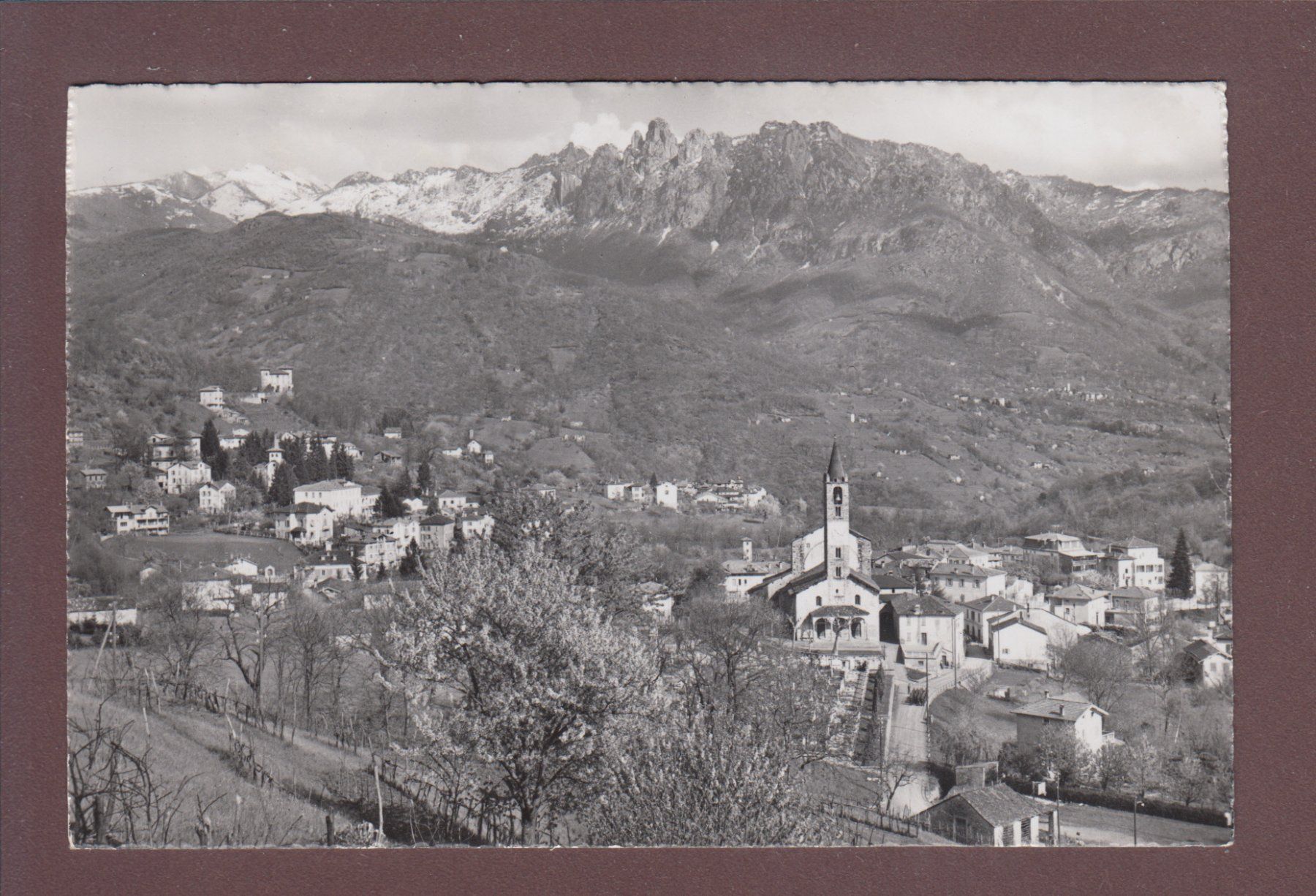 Cartoline postali: TESSERETE - Denti della Vecchia – Usato da Pully venduto da nicecards
